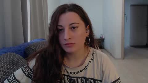 Snapshot of helen_adams_ chatting on July 7, 6:47 am helen_adams_ online show from July 7, 6:47 am