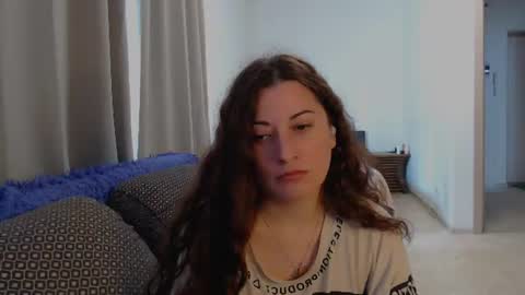 Snapshot of helen_adams_ chatting on July 14, 10:21 am helen_adams_ online show from July 14, 10:21 am