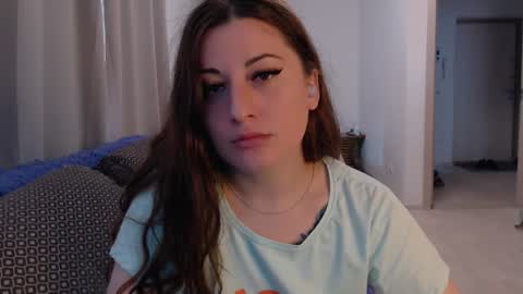 Snapshot of helen_adams_ chatting on July 20, 5:33 am helen_adams_ online show from July 20, 5:33 am