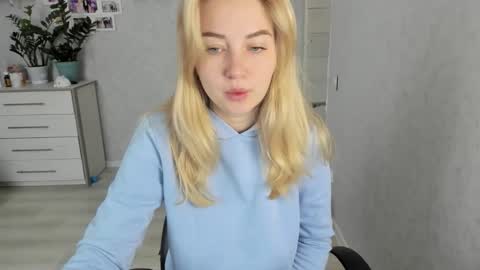 Helen sven online show from October 28, 5:55 am