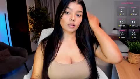 helen_miller online show from March 25, 11:55 pm