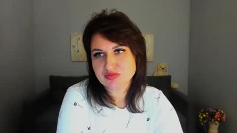 Helen online show from November 14, 6:56 am