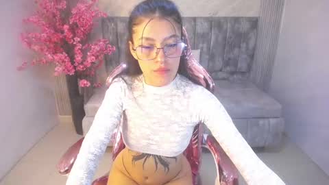 helena1_s online show from September 25, 8:12 pm