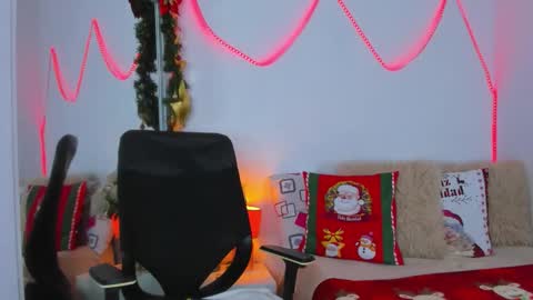 Helena Santos  online show from November 16, 12:11 pm