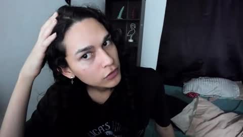 Snapshot of helena_spellman chatting on November 9, 8:34 am helena_spellman online show from November 9, 8:34 am