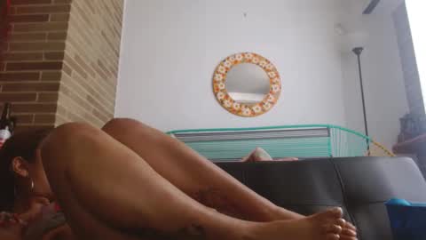 Snapshot of helenacyruss666 chatting on January 27, 9:55 pm Only 18 cyrus online show from January 27, 9:55 pm