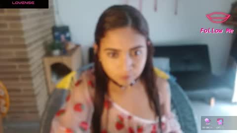 Snapshot of helenacyruss666 chatting on February 17, 5:43 pm Only 18 cyrus online show from February 17, 5:43 pm