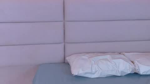 helenafoumier online show from March 9, 10:03 pm