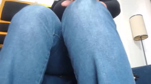 Snapshot of helenahotwet chatting on October 19, 2:18 pm helenahotwet online show from October 19, 2:18 pm