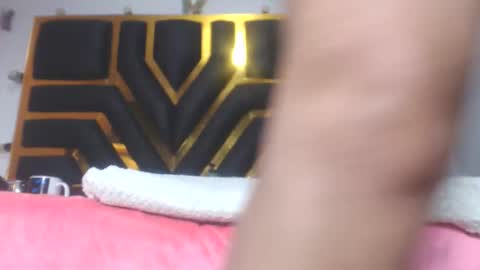 Snapshot of helenahotwet chatting on February 6, 7:17 pm helenahotwet online show from February 6, 7:17 pm