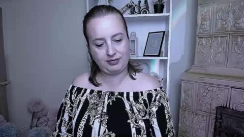 Helen online show from October 16, 7:20 am