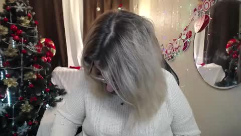 helenenigma online show from December 29, 4:59 am