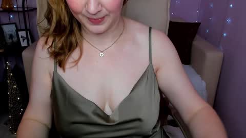 Helen online show from December 15, 1:57 am