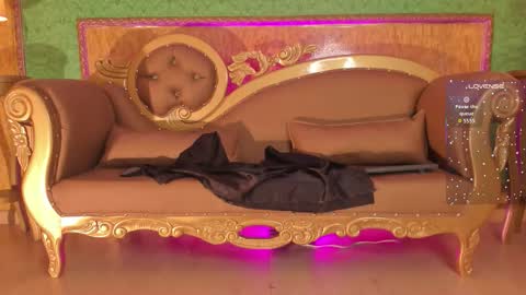 Snapshot of helenstanfordd chatting on February 7, 12:09 pm Helen or Hells online show from February 7, 12:09 pm