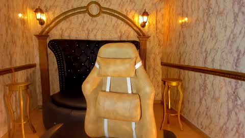 Helen or Hells online show from March 12, 12:44 pm