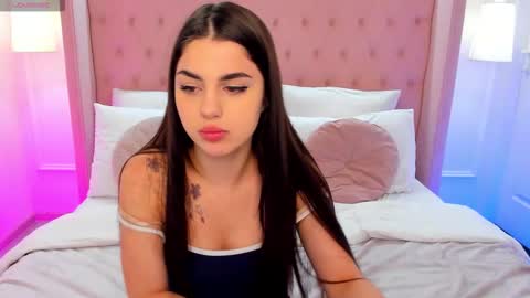 Helen online show from November 6, 2:07 pm