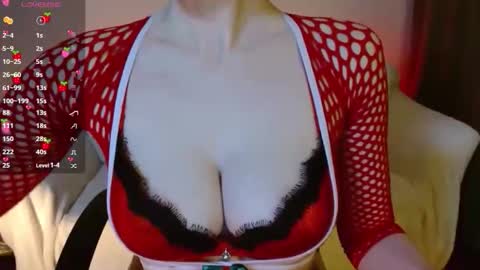 HelenXLove online show from March 2, 12:46 am