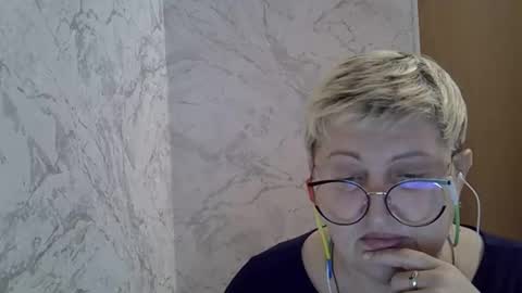 helga_anasis1 online show from November 21, 6:56 am