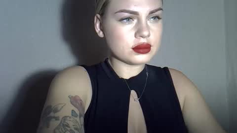 Snapshot of helga_now chatting on September 14, 7:24 pm helga_now online show from September 14, 7:24 pm