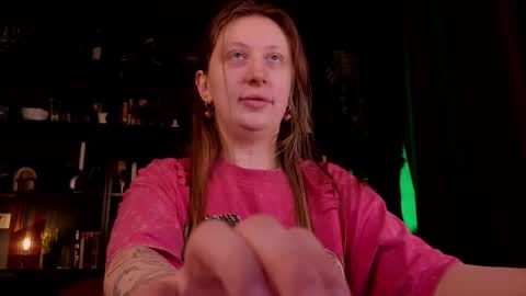 Snapshot of helga_vibe chatting on February 12, 5:02 am Helga online show from February 12, 5:02 am