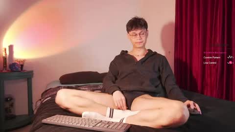 Helio online show from April 18, 2:59 am