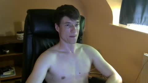 Micha online show from March 24, 8:03 pm