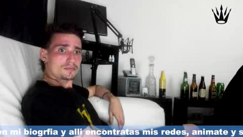 Snapshot of hell_boy66 chatting on September 28, 2:39 am Eros online show from September 28, 2:39 am