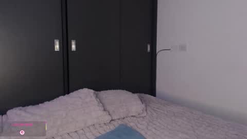 Snapshot of hell_luna chatting on October 1, 5:30 pm Luna online show from October 1, 5:30 pm