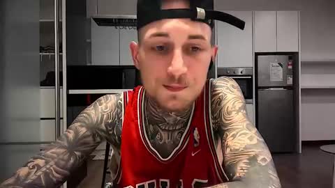 hellacozy online show from February 10, 1:15 pm