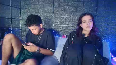 H E L L   AND  D A N T E online show from November 21, 2:10 am