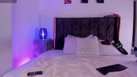 Snapshot of helldy_666 chatting on July 26, 10:05 pm helldy_666 online show from July 26, 10:05 pm