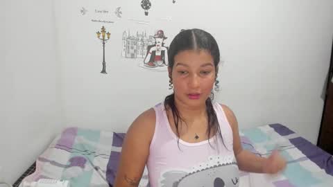 hellen_scot_ online show from November 26, 10:11 pm