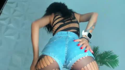 hellen     online show from May 29, 7:34 pm