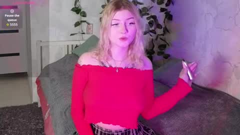 HellenHorny online show from September 13, 3:34 pm