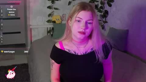 HellenHorny online show from October 3, 11:07 am