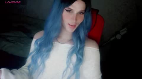 Helen Spellman online show from December 21, 5:20 pm