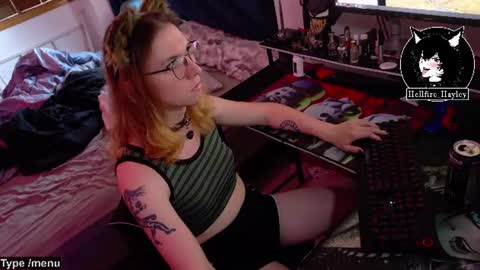 Snapshot of hellfire_girl chatting on July 12, 12:12 am Hayley online show from July 12, 12:12 am