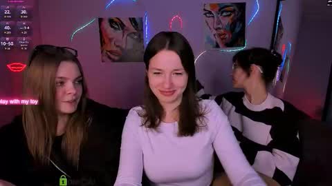 Helli online show from January 16, 8:13 pm