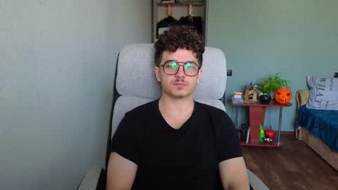 Remy online show from November 22, 8:57 am