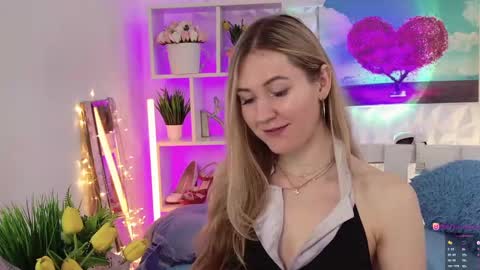 Alisia  Monday to Friday from 10 am to 4 pm GMT 2 online show from February 3, 11:42 am