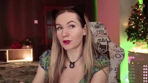 Snapshot of hello_lisha chatting on January 14, 9:15 am Alisia Monday to Friday from 10 am to 4 pm GMT 2 online show from January 14, 9:15 am