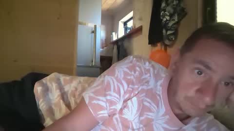 helloitsme7791 online show from June 27, 8:30 am