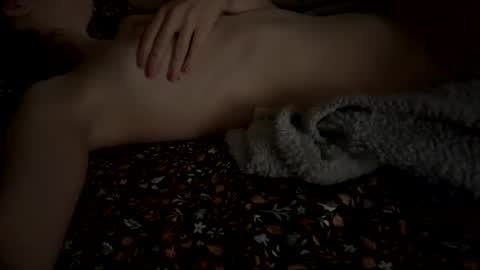 Snapshot of hellokitten123 chatting on March 12, 4:13 pm hellokitten123 online show from March 12, 4:13 pm