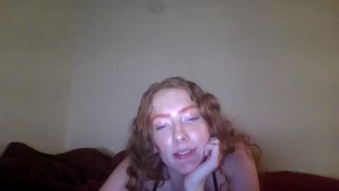 Snapshot of hellokitty2020luv chatting on January 8, 8:16 am hellokitty2020luv online show from January 8, 8:16 am