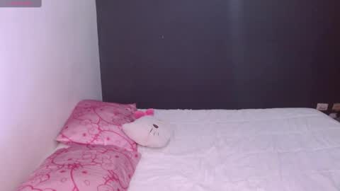 hellokitty_valery1 online show from September 19, 1:18 am