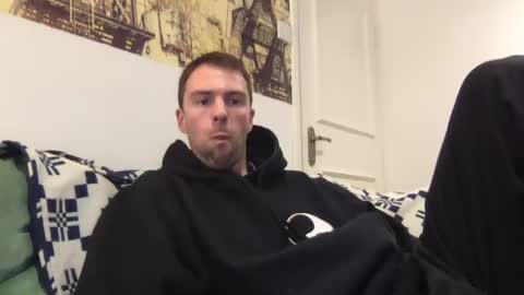 Lucas online show from December 20, 6:24 pm