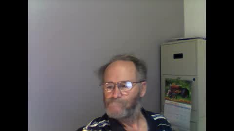 helopilot01 online show from October 4, 11:58 pm