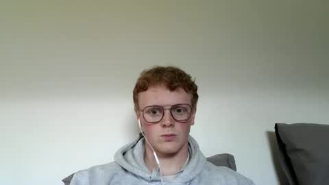 Snapshot of henrietje chatting on May 15, 2:57 pm henrietje online show from May 15, 2:57 pm