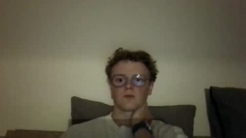 Snapshot of henrietje chatting on May 16, 7:34 pm henrietje online show from May 16, 7:34 pm
