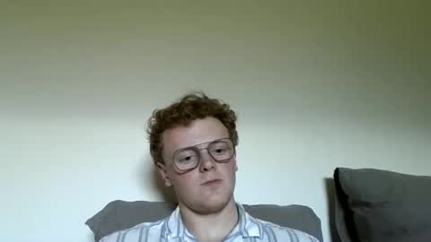 Snapshot of henrietje chatting on May 25, 2:34 pm henrietje online show from May 25, 2:34 pm